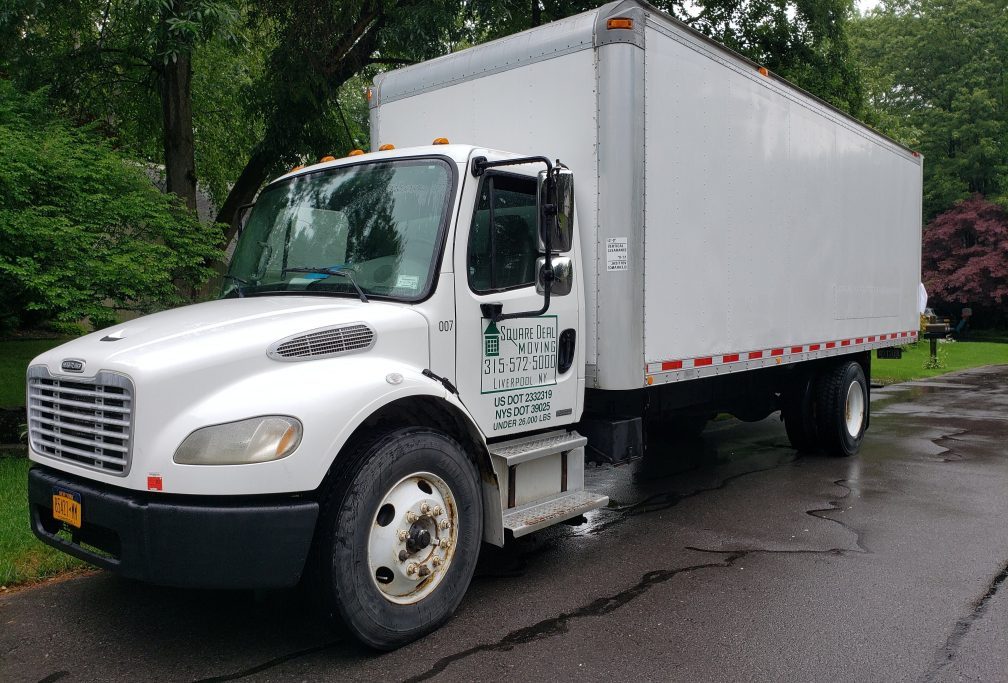 square-deal-moving moving truck